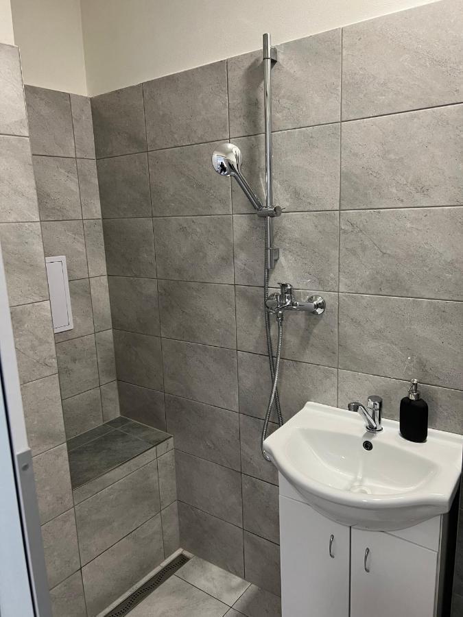 Kapsle Luhacovice Apartment Екстериор снимка